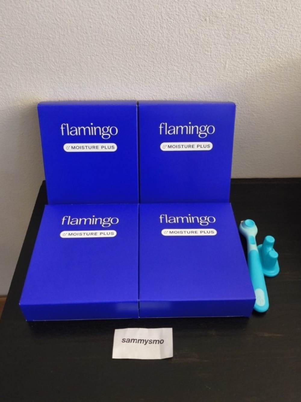 Flamingo Moisture Razor Shaving set, 36 Refill Cartridges, 1 Razor Handle